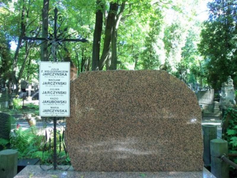 Zdjęcie grobu Julian Jarczyński (2)