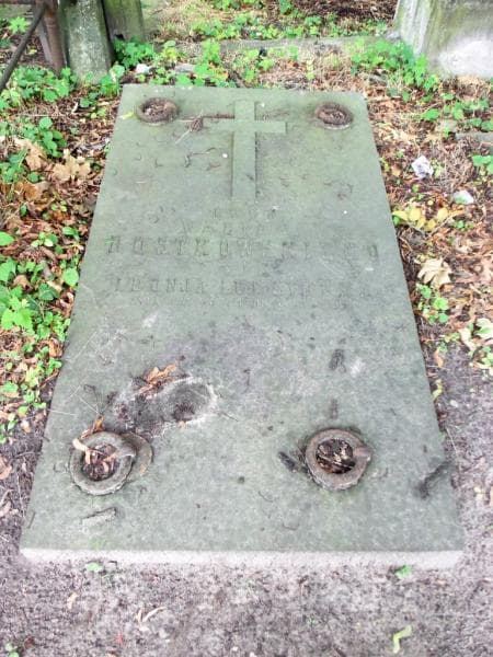 Zdjęcie grobu Wacław Rostkowski (2)