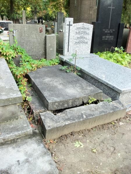 Zdjęcie grobu Józef Roman Urbański (1)