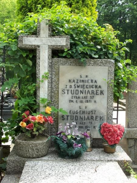 Zdjęcie grobu Kazimiera Studniarek (2)