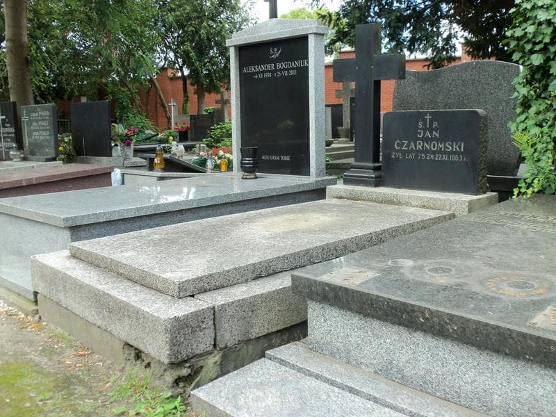 Zdjęcie grobu Jan Czarnomski (1)