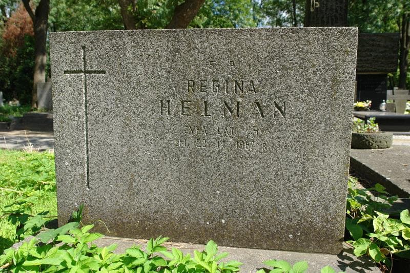 Zdjęcie grobu Regina Helman (2)