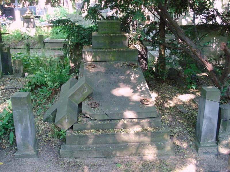 Zdjęcie grobu Andrzej Zawadzki (1)