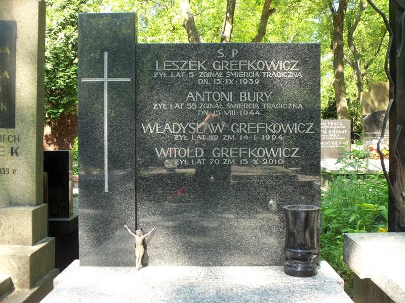 Zdjęcie grobu Antoni Bury (2)