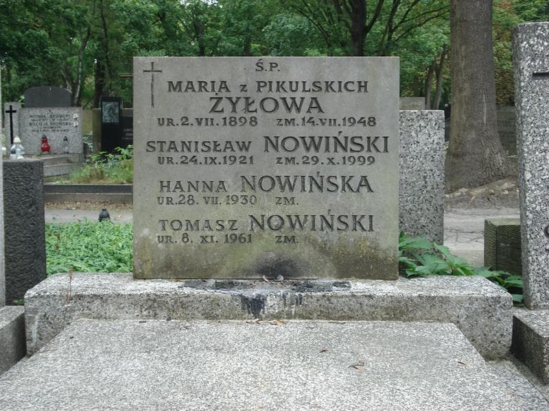 Zdjęcie grobu Maria Żyłowa (2)