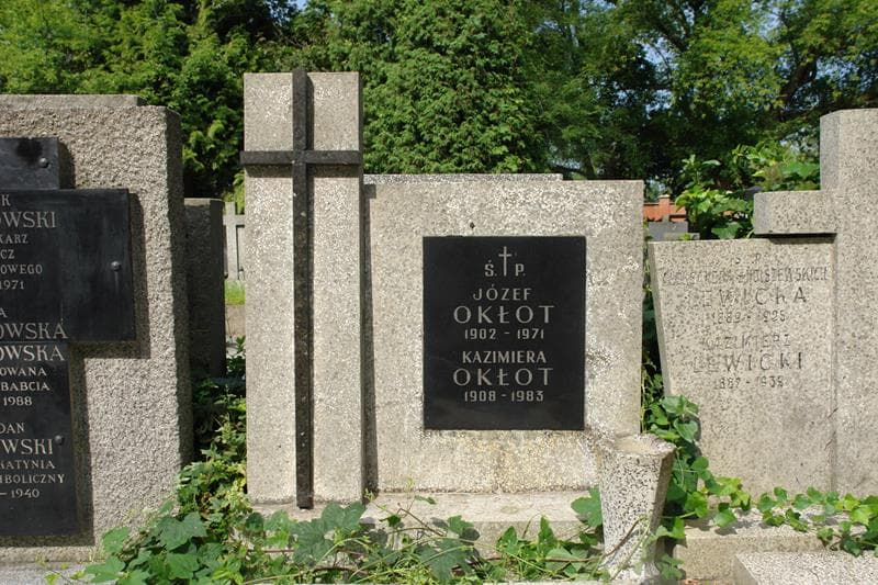 Zdjęcie grobu Józef Okłot (2)