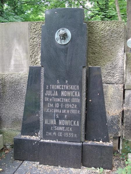 Zdjęcie grobu Julja Nowicka (2)