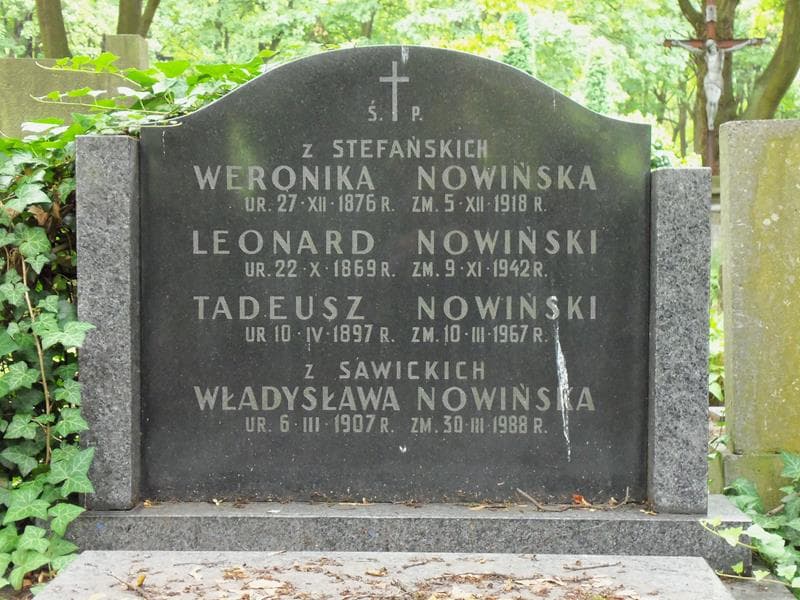 Zdjęcie grobu Weronika Nowińska (2)