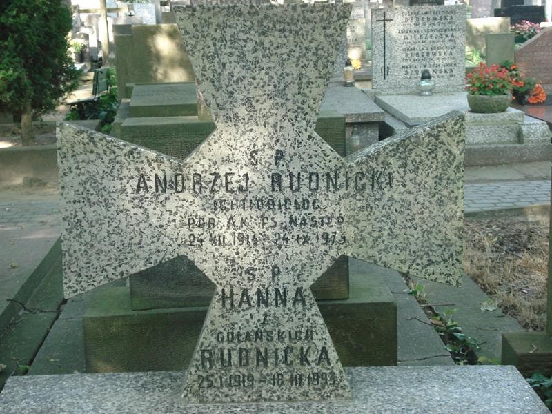 Zdjęcie grobu Stanisława Tomczycka (2)