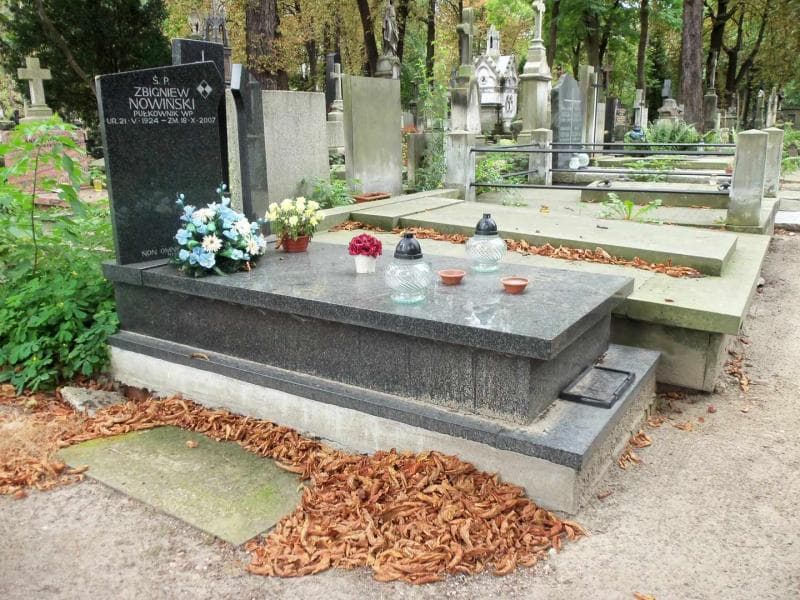 Zdjęcie grobu Zbigniew Nowiński (1)