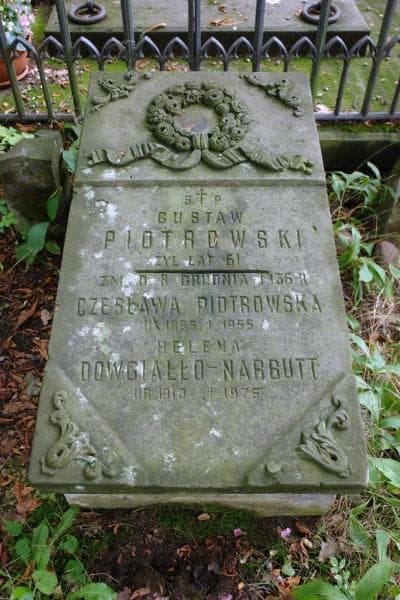 Zdjęcie grobu Czesława Piotrowska (2)