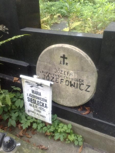 Zdjęcie grobu Leon Hoeck (1)