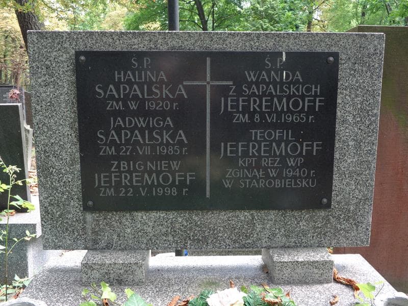 Zdjęcie grobu Wanda Jefremoff (2)