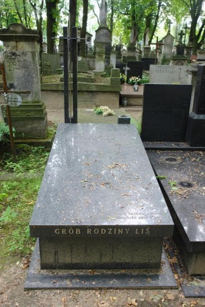 Zdjęcie grobu Bożena Lis (1)