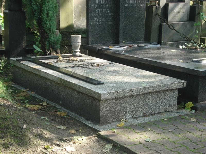 Zdjęcie grobu Julian Turowski (1)