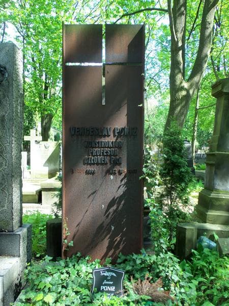 Zdjęcie grobu Venceslav Poniż (2)