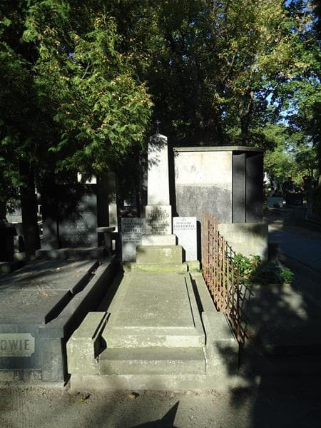 Zdjęcie grobu: Bronisława Dąbrowska