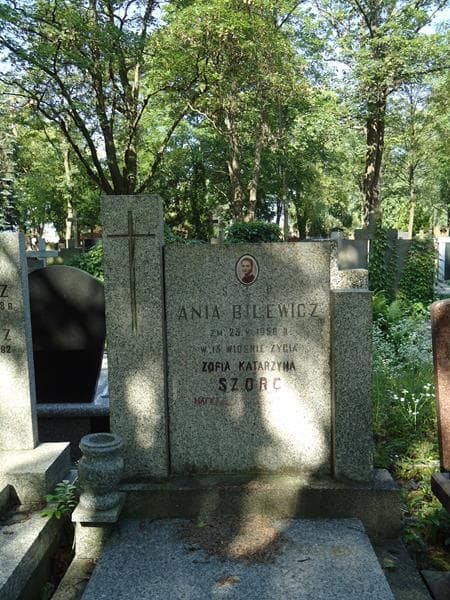 Zdjęcie grobu Ania Bilewicz (2)