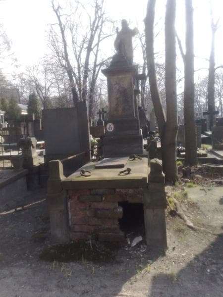 Zdjęcie grobu: Edward Taybert