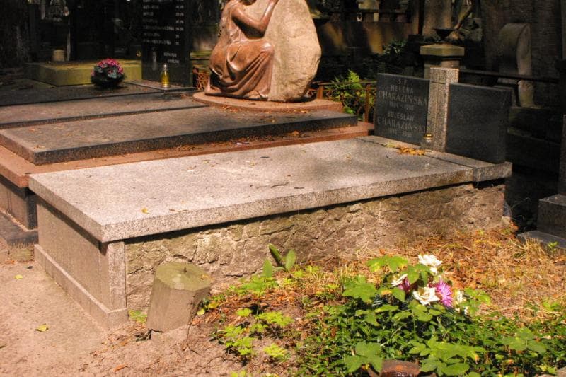 Zdjęcie grobu Bolesław Charaziński (1)