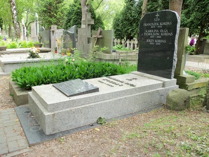 Zdjęcie grobu Maria Bozarth (1)