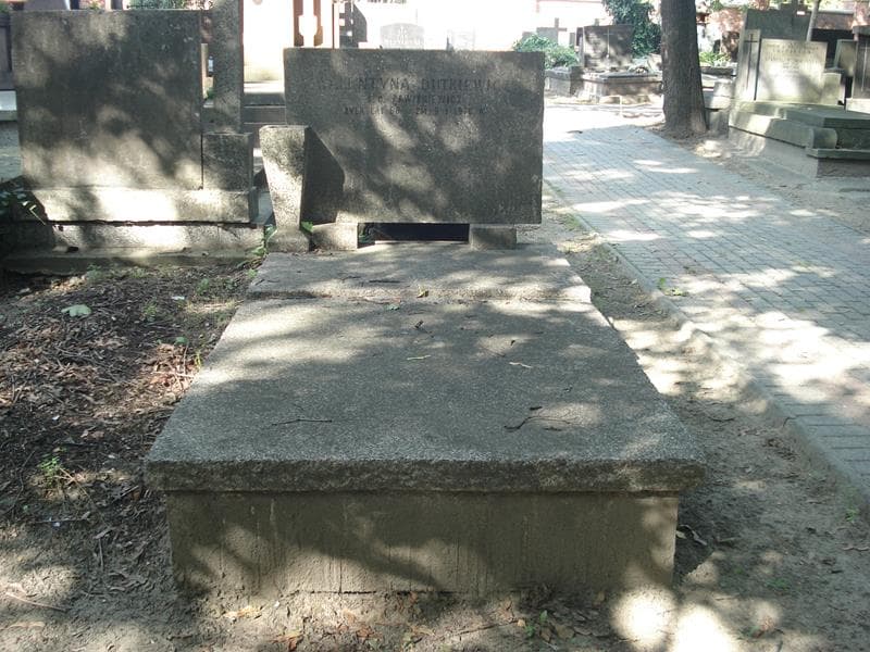 Zdjęcie grobu Walentyna Dutkiewicz (1)