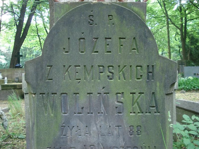 Zdjęcie grobu Józefa Wolińska (2)
