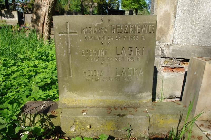 Zdjęcie grobu Helena Laska (2)