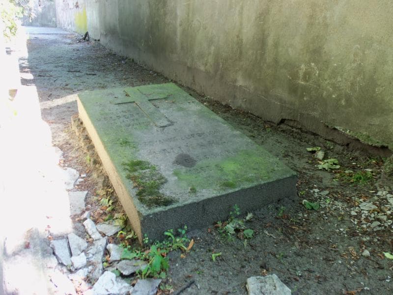 Zdjęcie grobu Paulina Halpert (2)