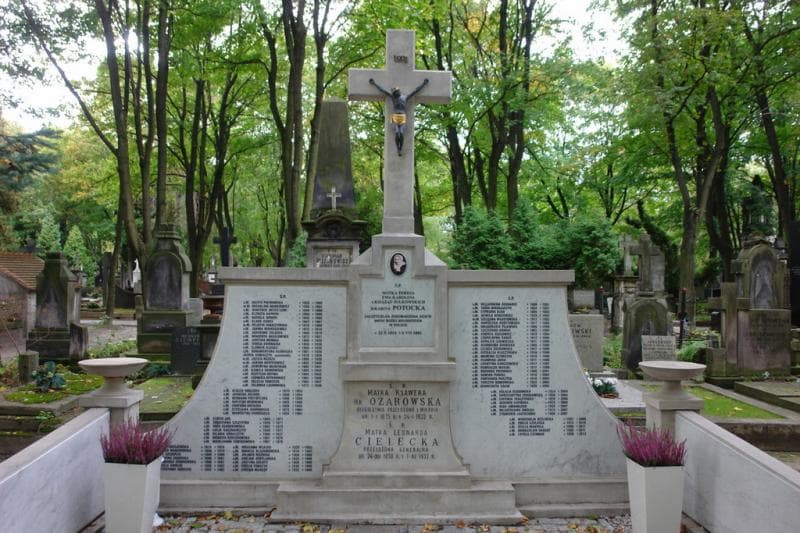 Zdjęcie grobu Marta Piotrowska (2)
