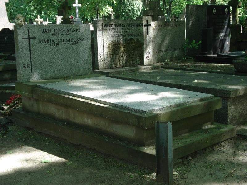 Zdjęcie grobu Jan Ciesielski (1)