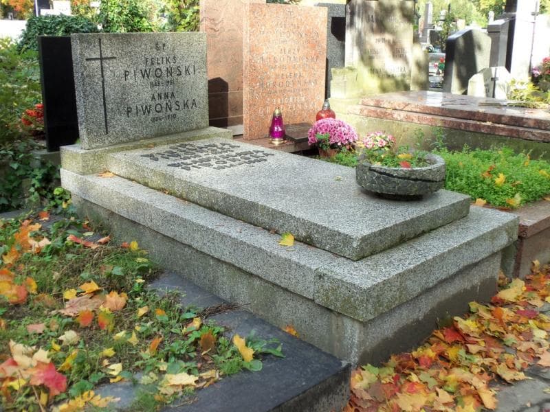Zdjęcie grobu Anna Piwońska (1)