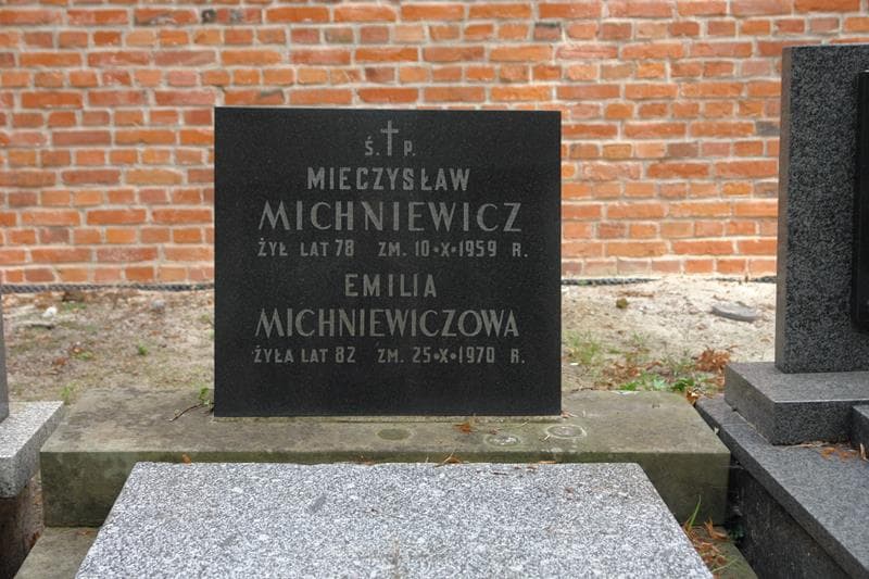 Zdjęcie grobu Mieczysław Michniewicz (2)