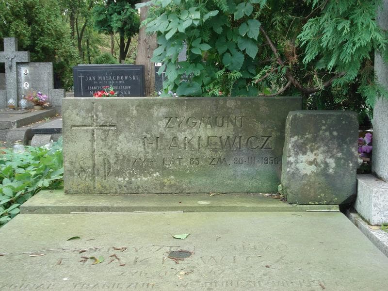 Zdjęcie grobu Krzysztof Stefan Flakiewicz (2)