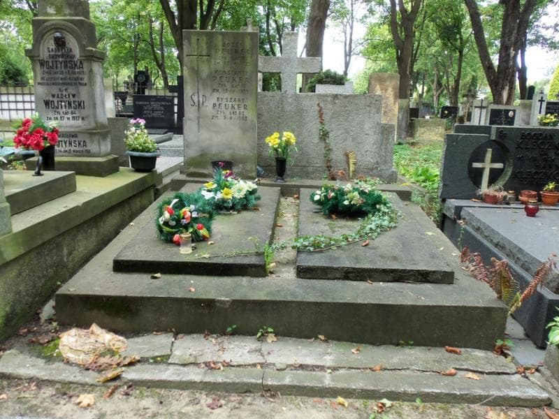 Zdjęcie grobu: Ryszard Peuker
