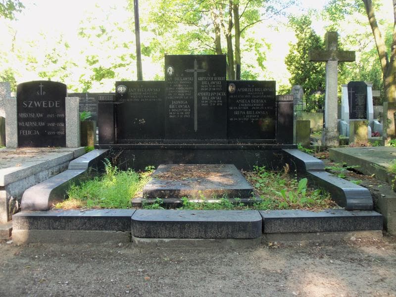 Zdjęcie grobu: Andrzej Bielawski