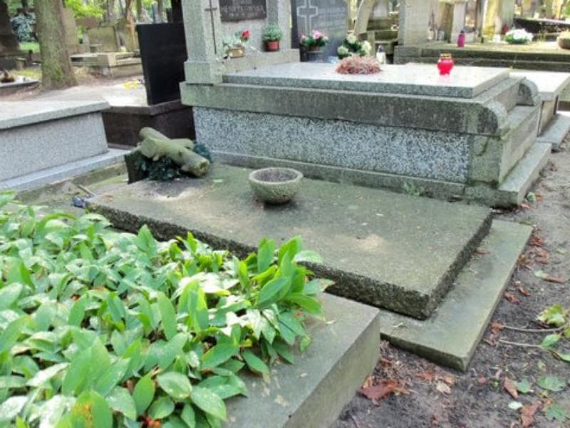 Zdjęcie grobu Maria Boska (1)
