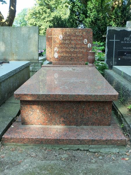 Zdjęcie grobu: Jan Lewicki