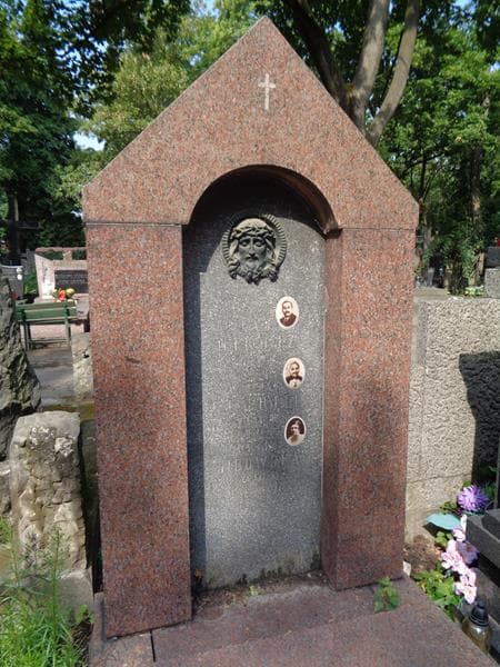 Zdjęcie grobu Władysława Cerulli (2)