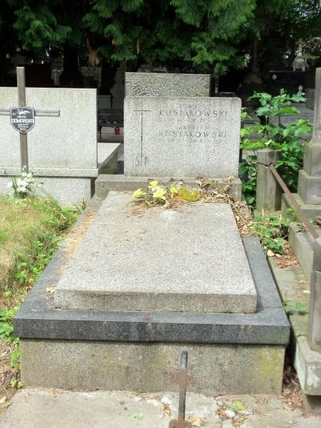 Zdjęcie grobu: Andrzej Kusiakowski