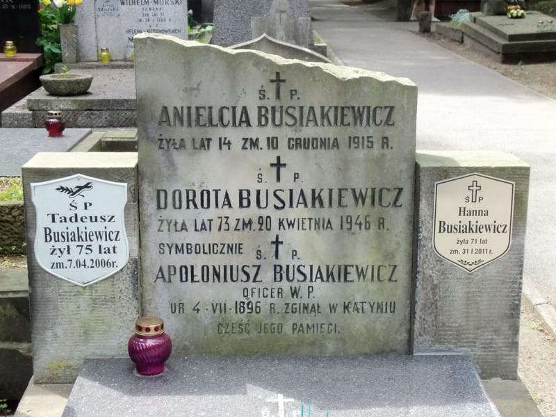 Zdjęcie grobu Tadeusz Busiakiewicz (2)