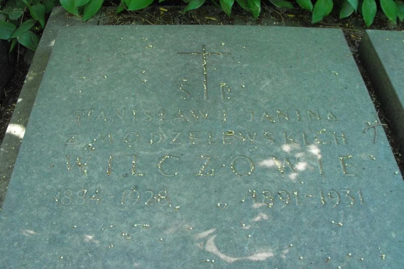 Zdjęcie grobu Cecylia Zdziechowska (2)