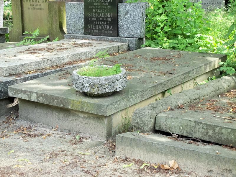Zdjęcie grobu Salvatore Trovato (2)