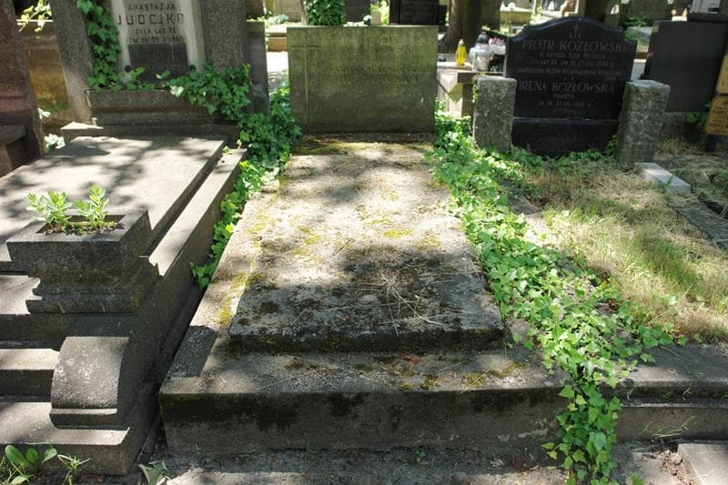 Zdjęcie grobu Antonin Iwanowski (1)