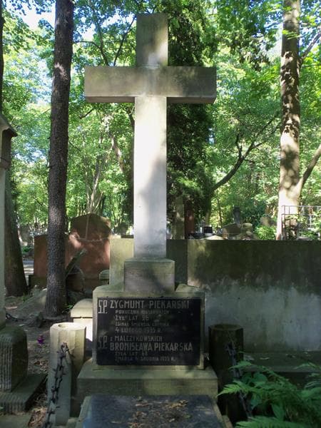 Zdjęcie grobu Zygmunt Piekarski (2)