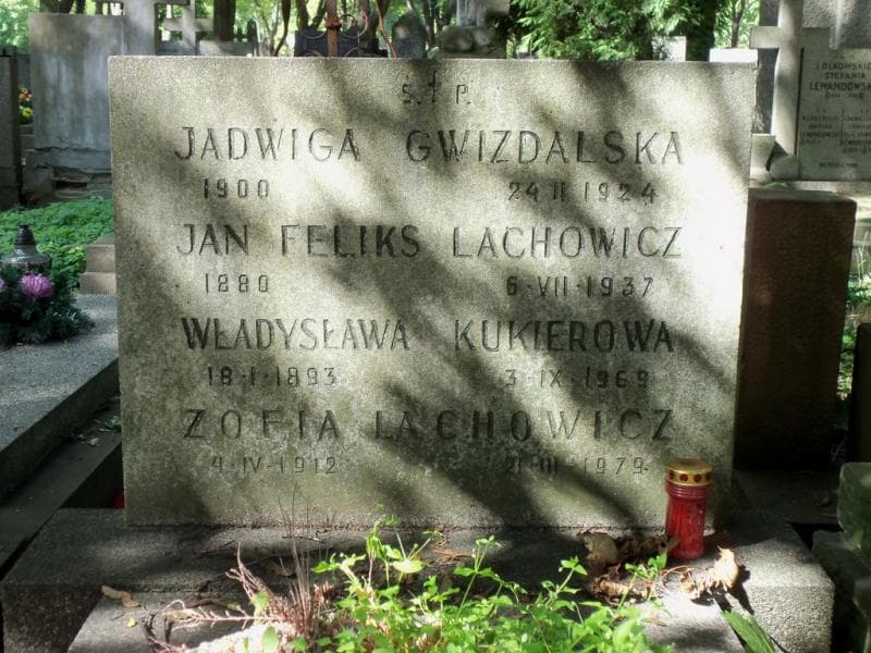 Zdjęcie grobu Władysława Kukierowa (2)
