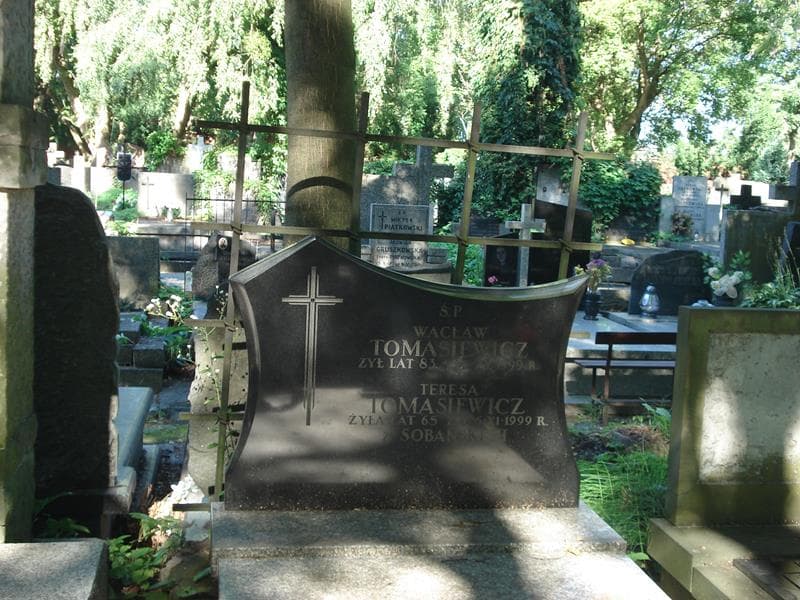 Zdjęcie grobu Teresa Tomasiewicz (2)