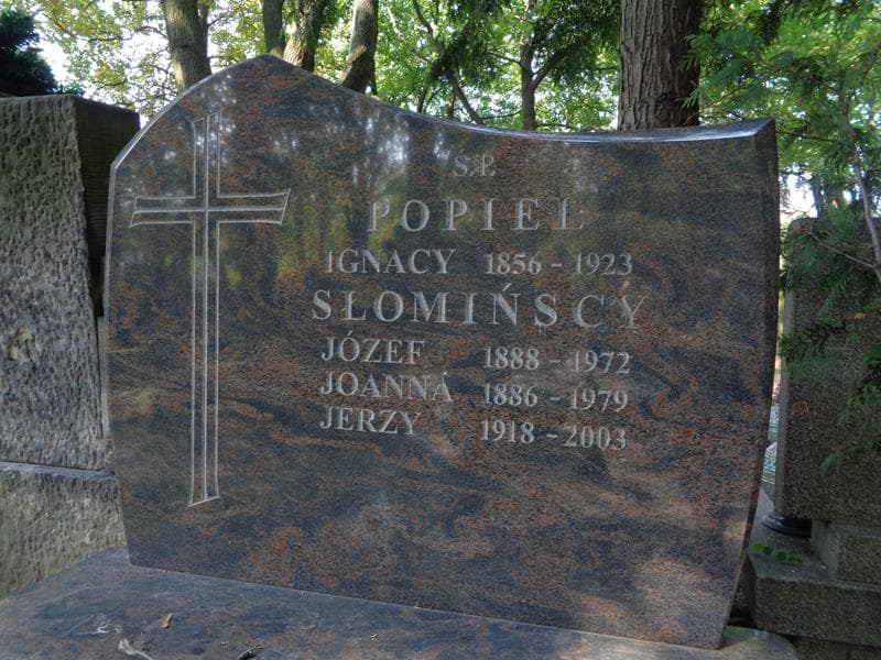 Zdjęcie grobu Joanna Słomińska (2)