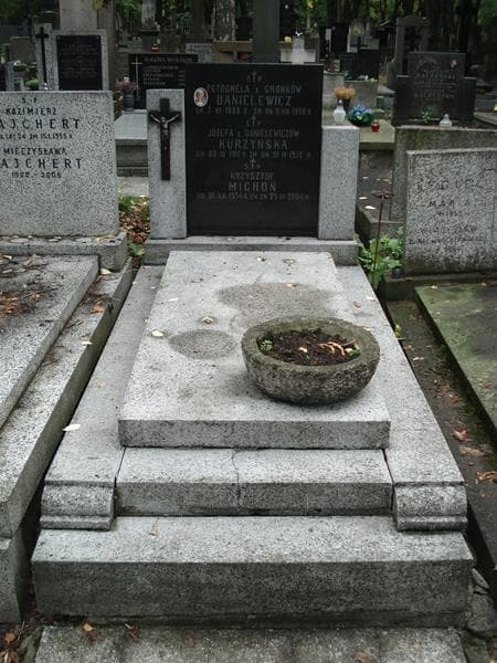 Zdjęcie grobu Józefa Kurzyńska (1)