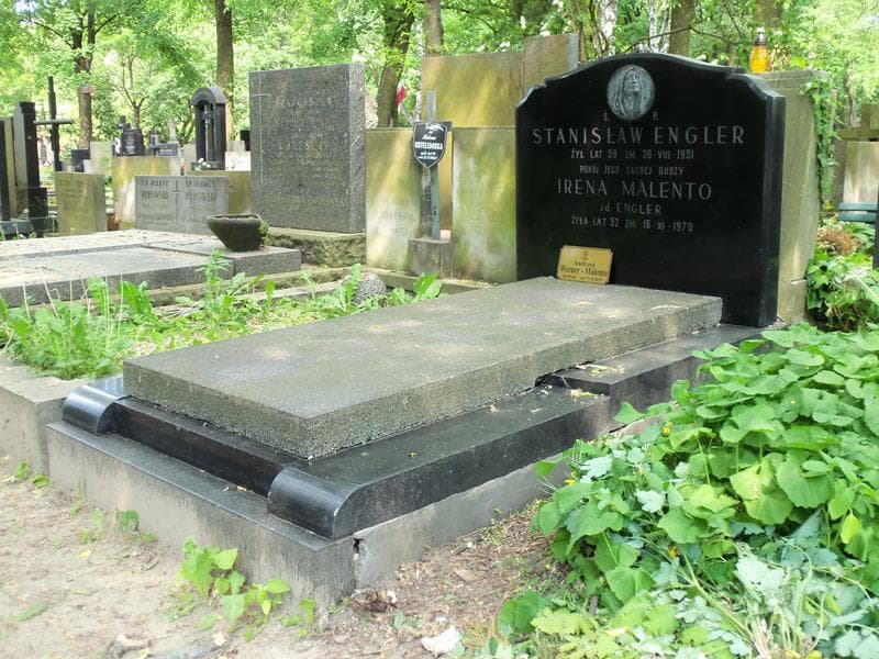Zdjęcie grobu Irena Malento (1)